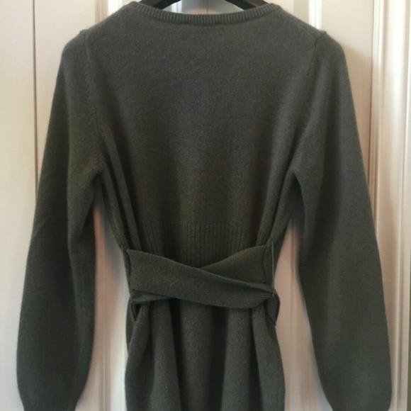Women's or Girl's Cashmere Tunic - Picture 3 of 9